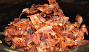 Read more about the article The Top 10 Salads With Bacon