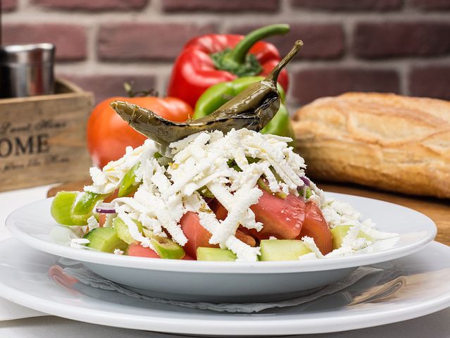 Read more about the article Shopska Salad ? Have You Ever Tried One !!!