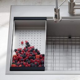 Metal Colander
